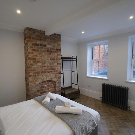 Red Lion Apartments Spalding Exterior foto
